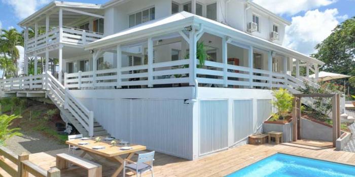 1 Location villa avec piscine le françois martinique_vue d'ensemble